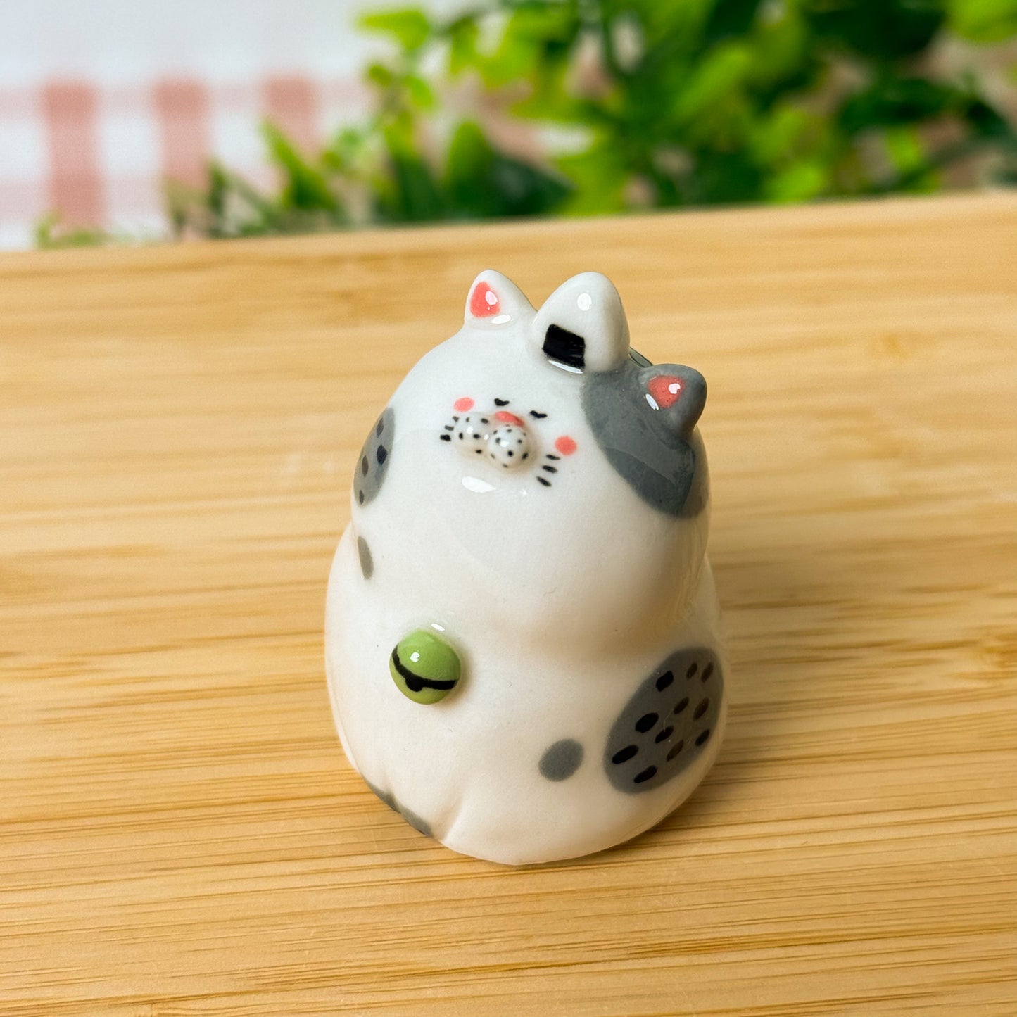Snowball Cat Figurine