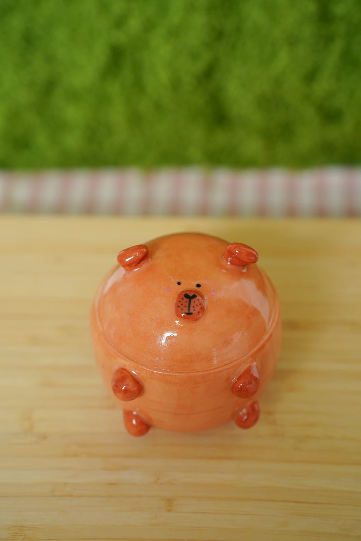 Guinea Pig Jar Brown