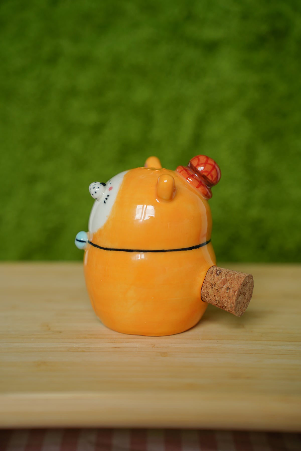 Cheddar Cat The Salt Shaker