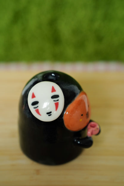 No- Face Capy Vase