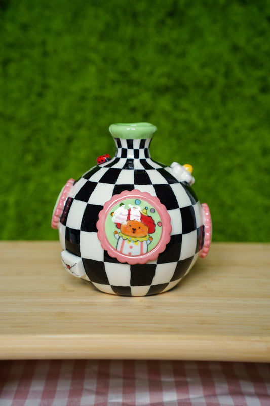 Stamp Vase Circus Theme
