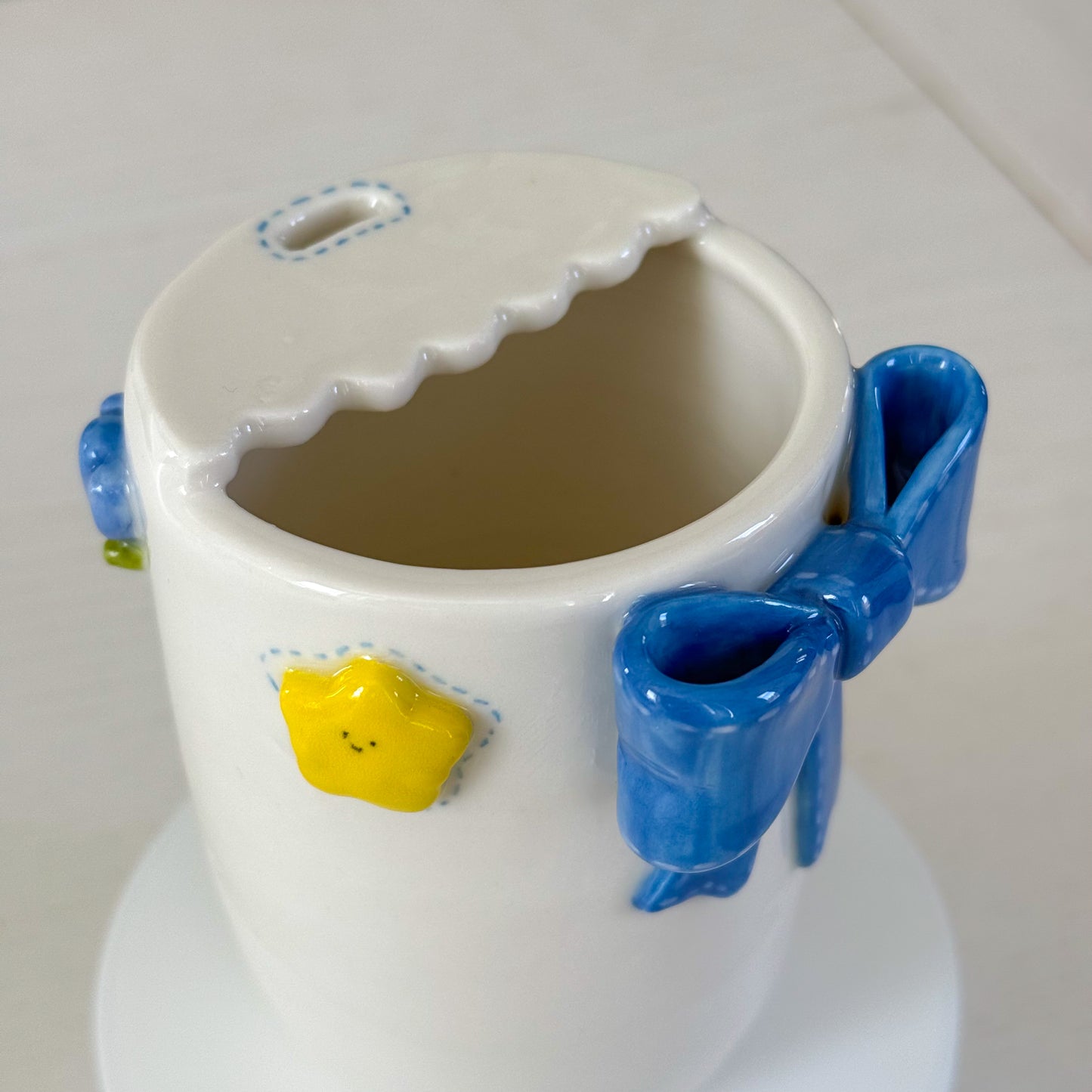 Bow Travel Mug-Flowers