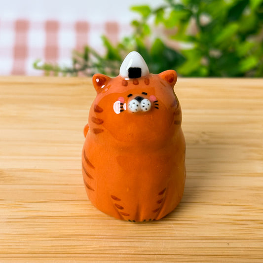 Cinnamon Cat Figurine