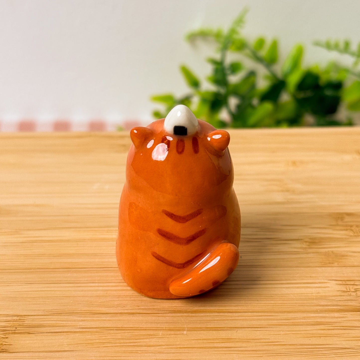 Cinnamon Cat Figurine